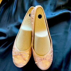 Danskin Adore Metallic Rose Gold Quilted Ballet Flats with Bow